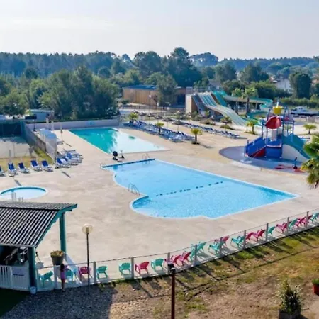 Mh261 Grand 2 Et 1salle De Bain Dans 4 Etoiles Camping Saint-Julien-en-Born